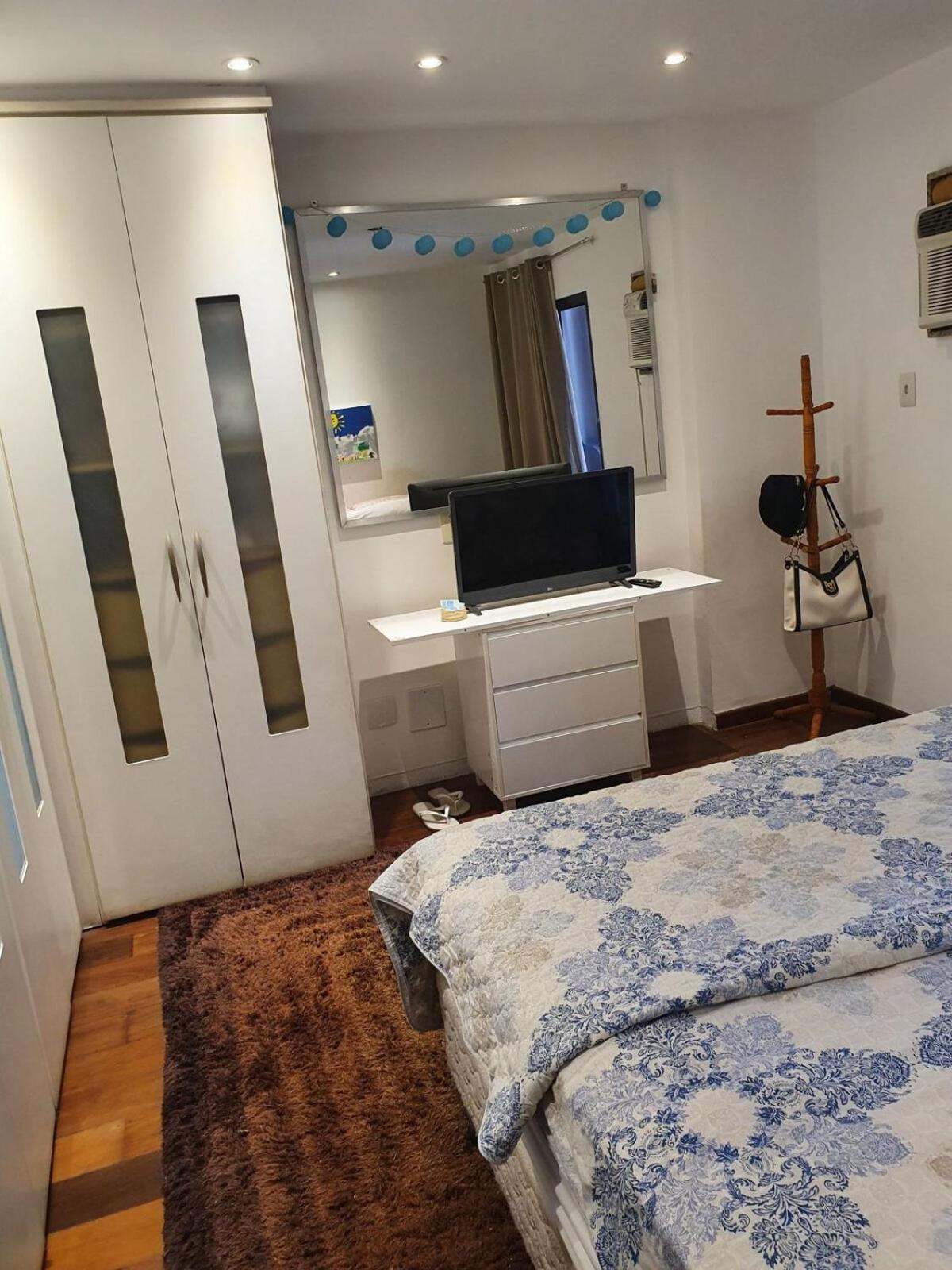 Enfrente A Praia- 1 Min Andando Apartment